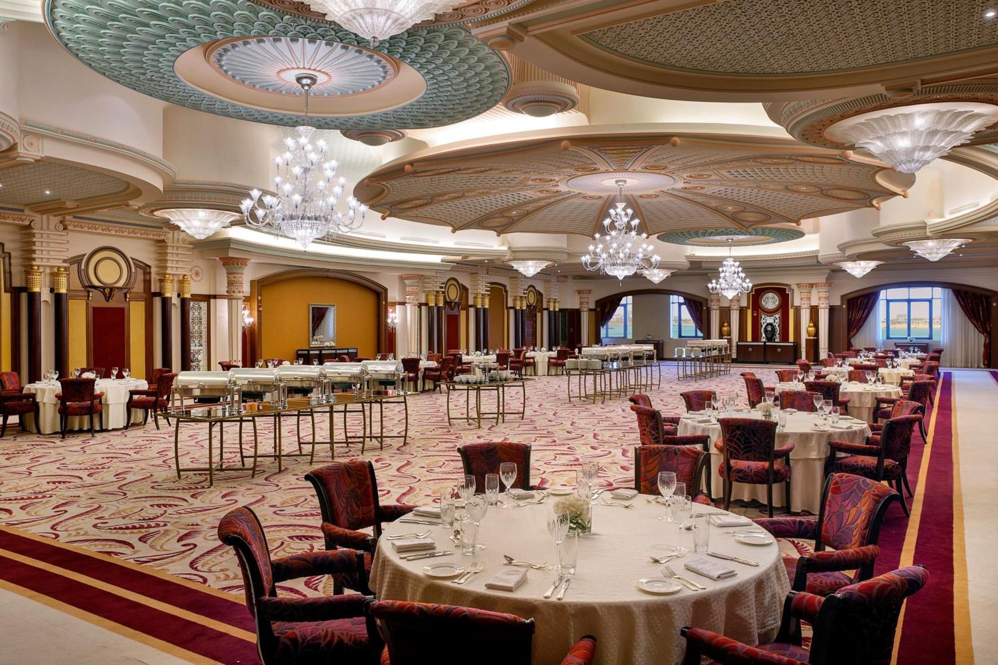 The Ritz-Carlton Jeddah Hotel Exterior foto The ballroom